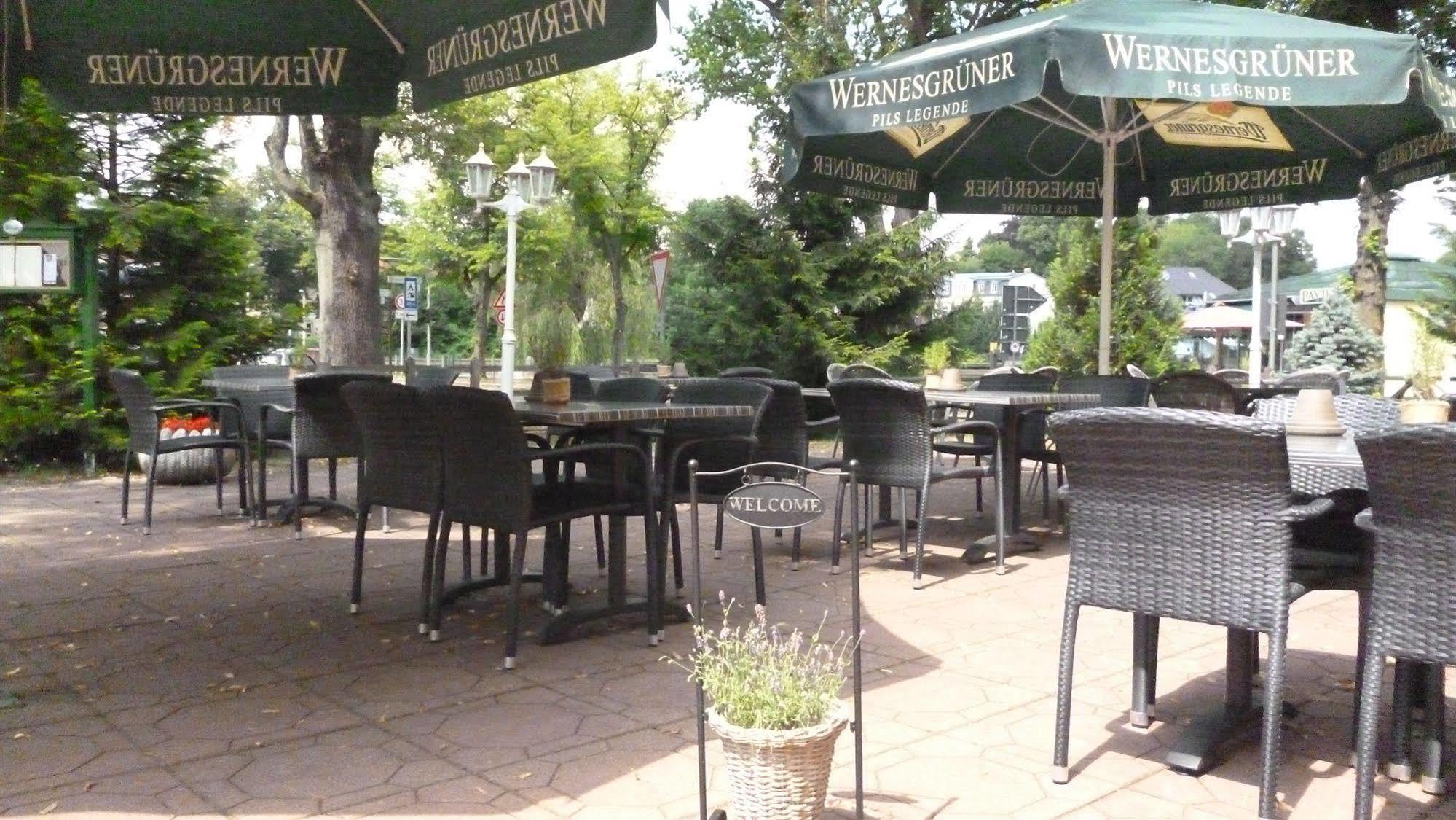 Hotel Und Restaurant Kranichsberg Woltersdorf  Exterior photo